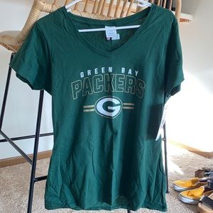 New with tags Greenbay Packers T-shirt